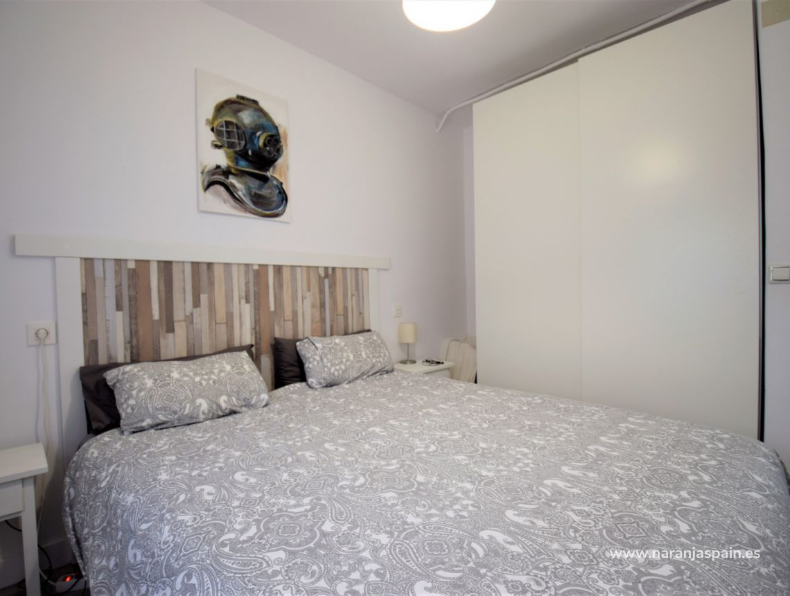 Sprzedaż - Apartament - Torrevieja - Torrevieja town