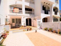 Sprzedaż - Apartament - Torrevieja - Torrevieja town