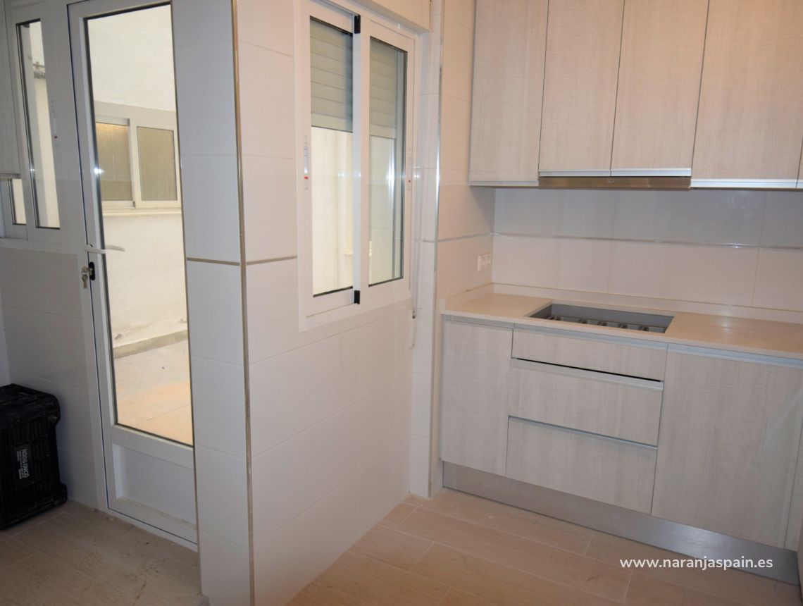 Sprzedaż - Apartament - Torrevieja - Torrevieja town