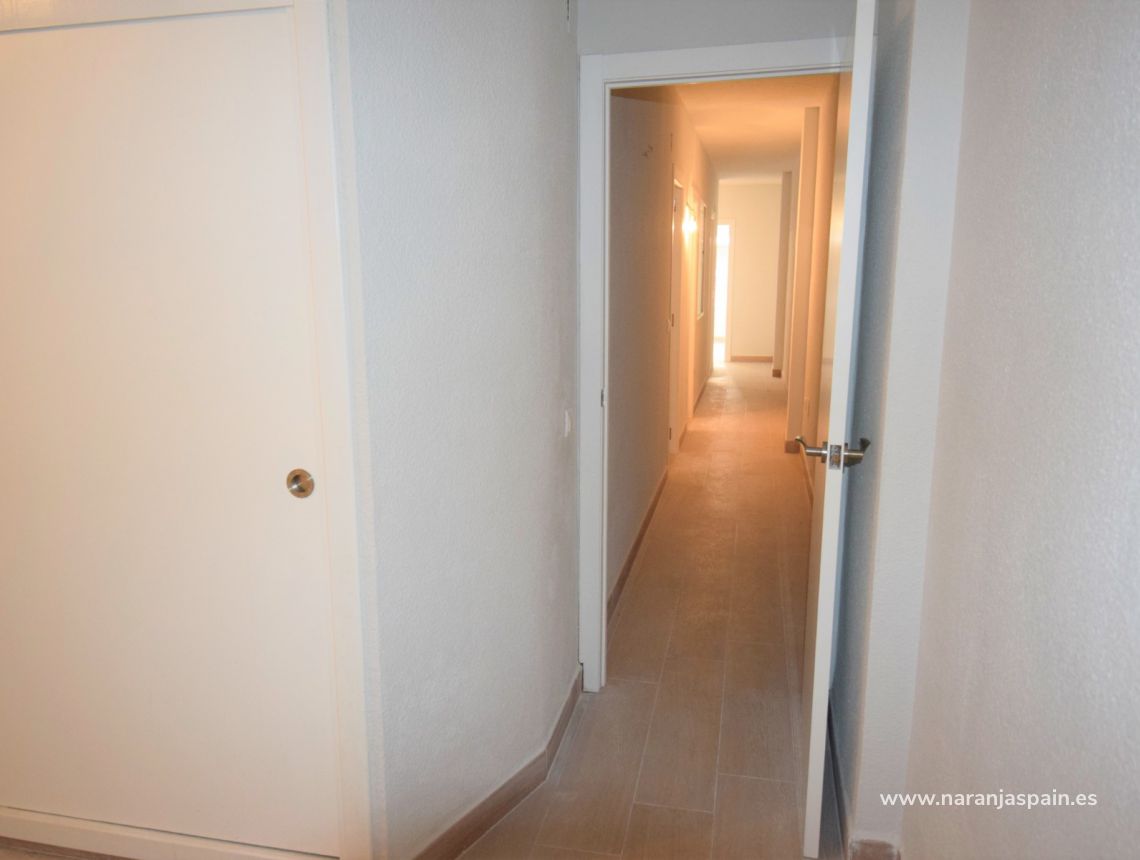 Sprzedaż - Apartament - Torrevieja - Torrevieja town