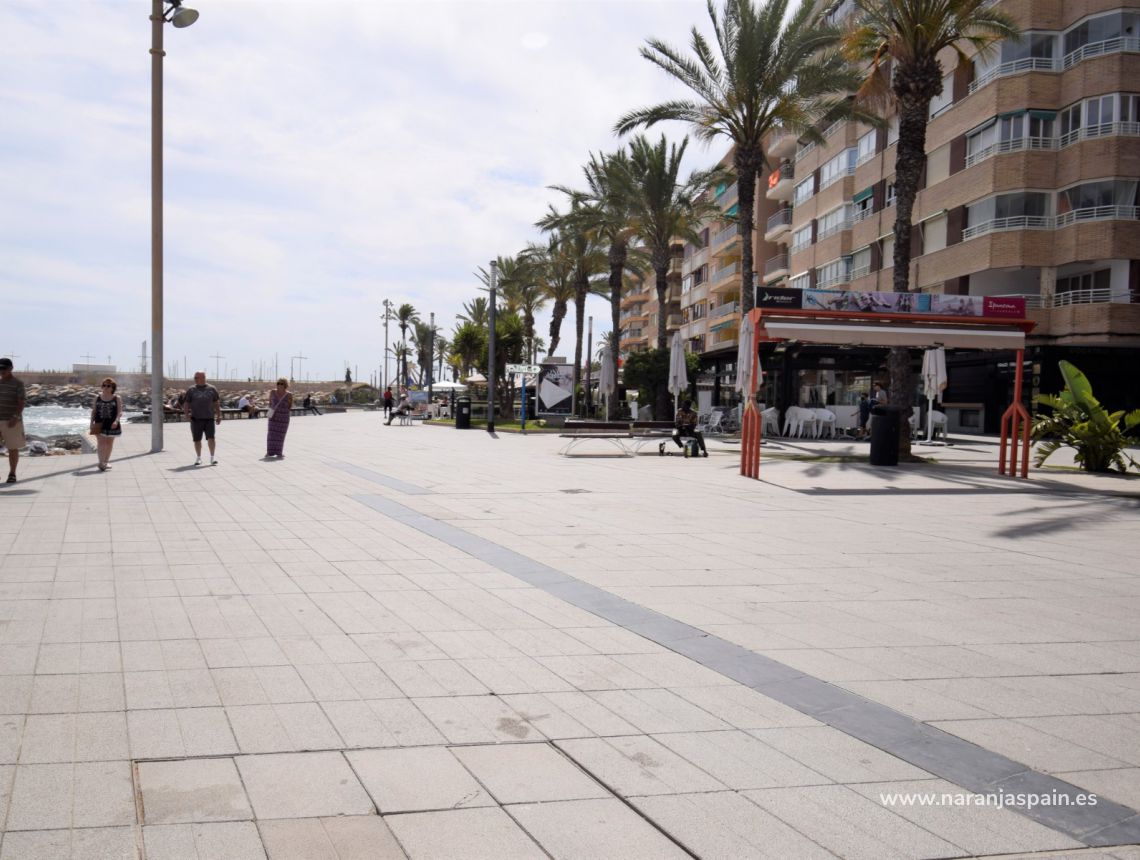 Sprzedaż - Apartament - Torrevieja - Torrevieja town
