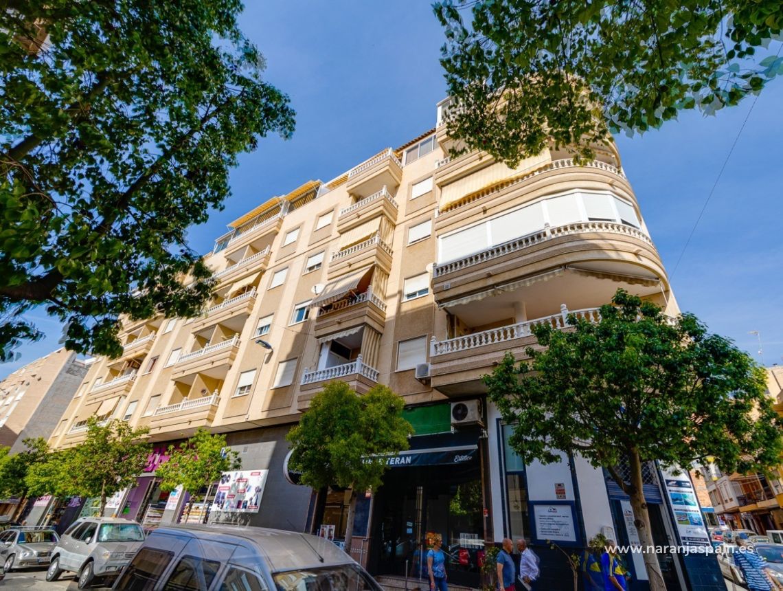 Sprzedaż - Apartament - Torrevieja - Torrevieja town