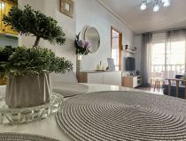 Sprzedaż - Apartament - Torrevieja