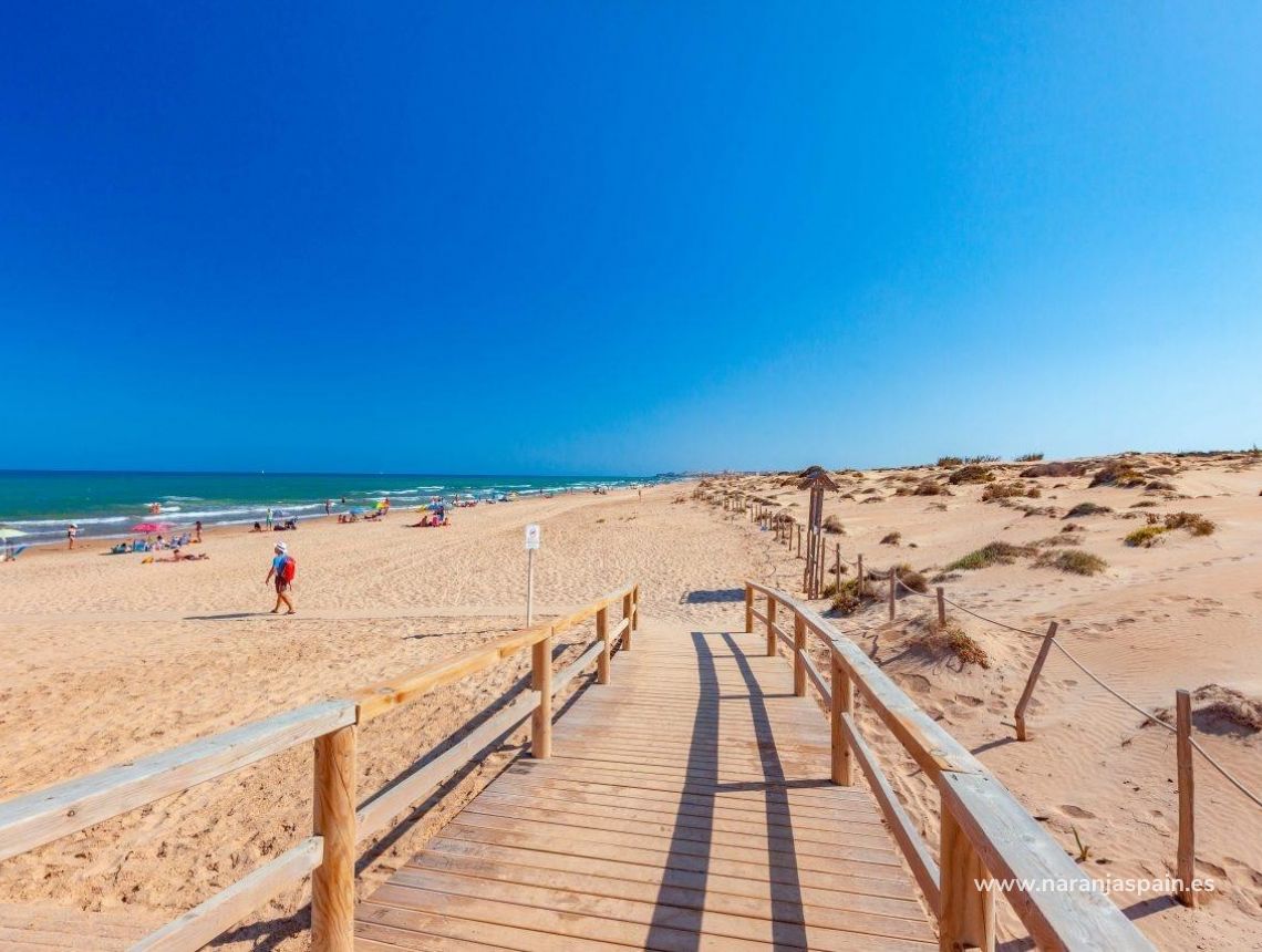 Sprzedaż - Bliźniak - Guardamar del Segura - Urb. Portico Mar