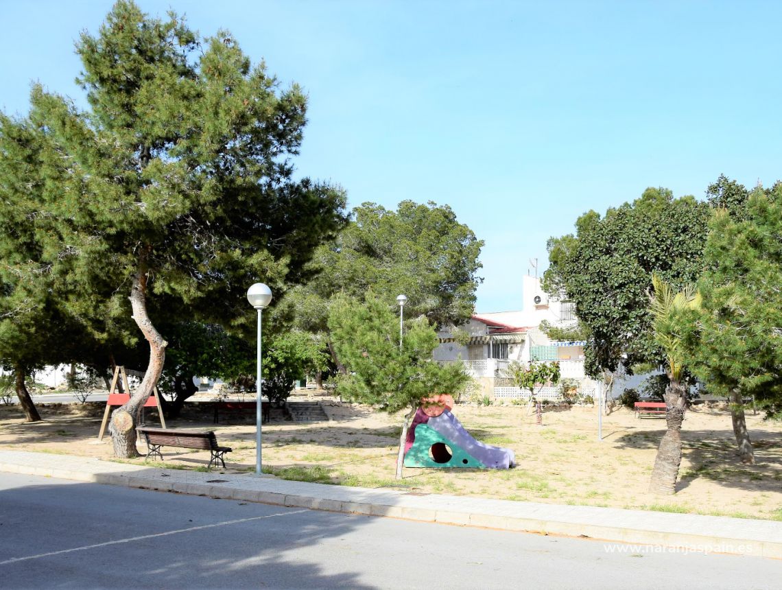 Sprzedaż - Bungalow - Guardamar del Segura - Urb. El Moncayo 