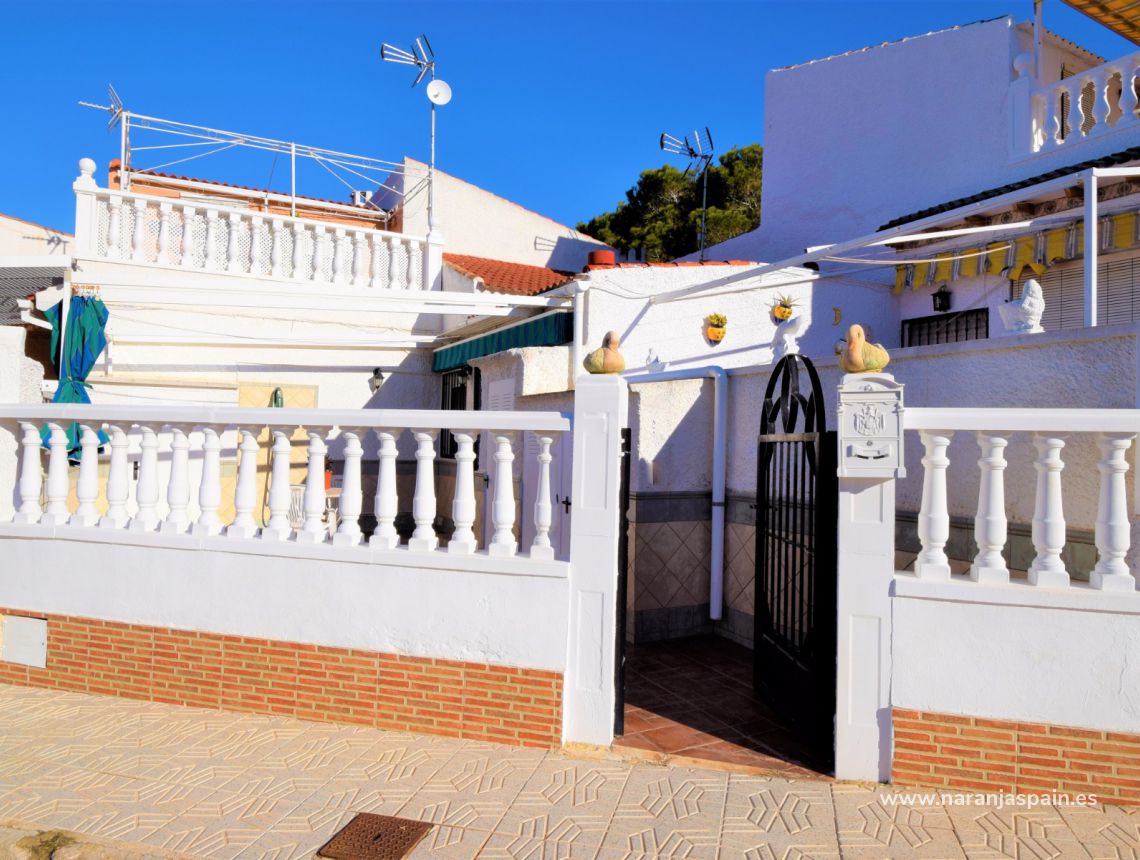 Sprzedaż - Bungalow - Guardamar del Segura - Urb. El Moncayo 