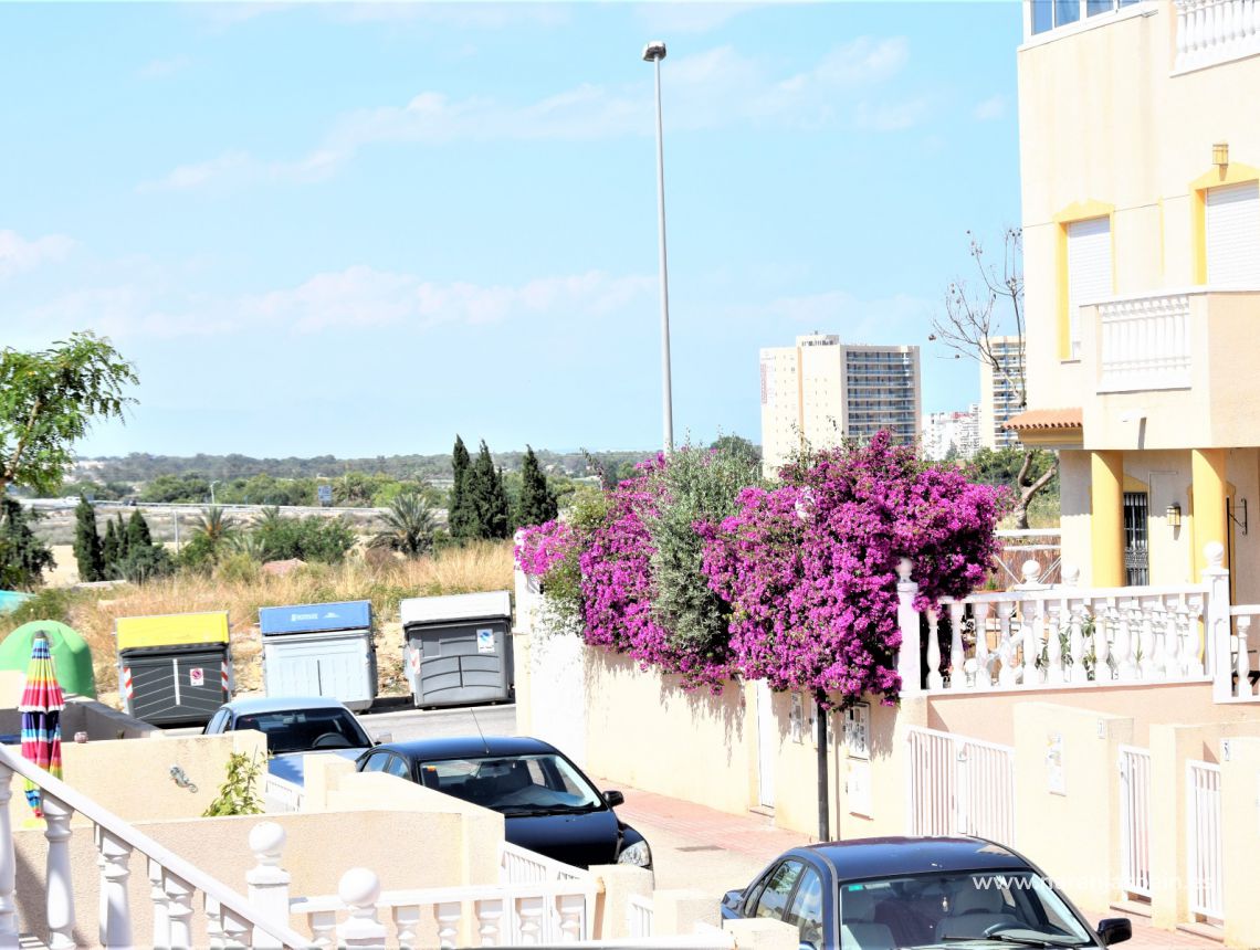 Sprzedaż - Bungalow - Guardamar del Segura - Urb. Los Estaños