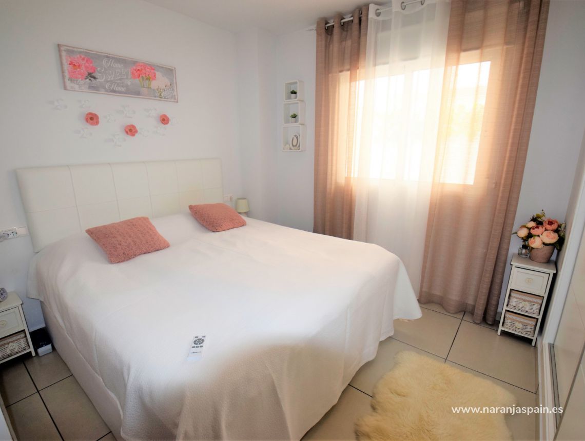 Sprzedaż - Bungalow - La Marina - El Pinet