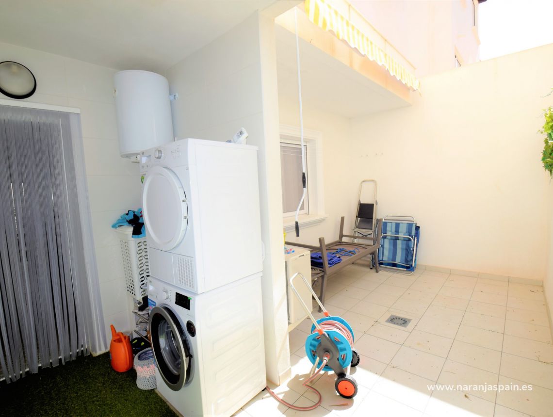 Sprzedaż - Bungalow - La Marina - El Pinet