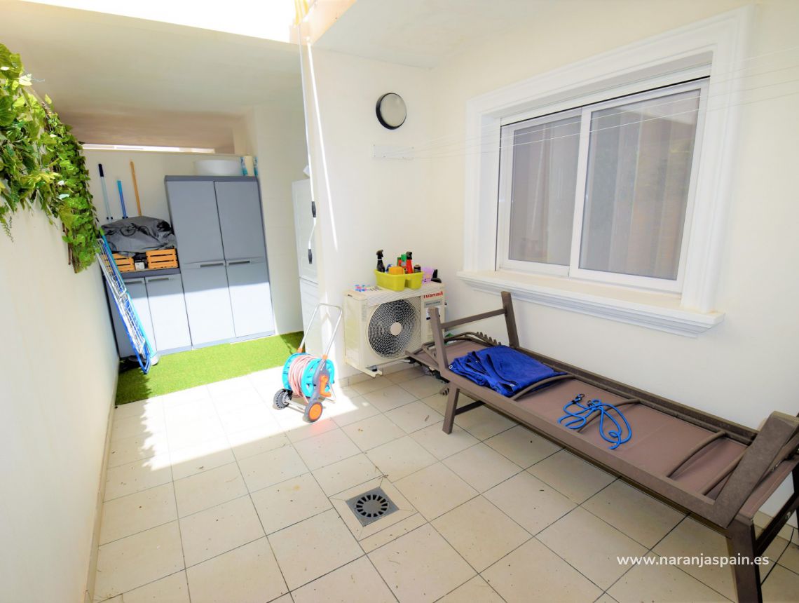 Sprzedaż - Bungalow - La Marina - El Pinet