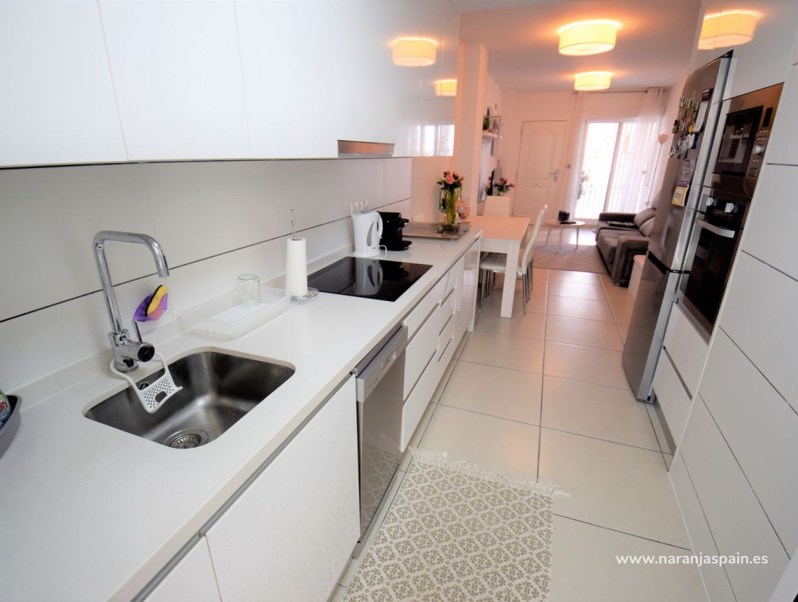 Sprzedaż - Bungalow - La Marina - El Pinet