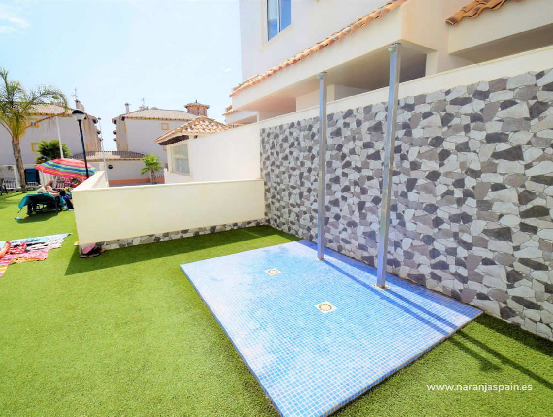 Sprzedaż - Bungalow - La Marina - El Pinet