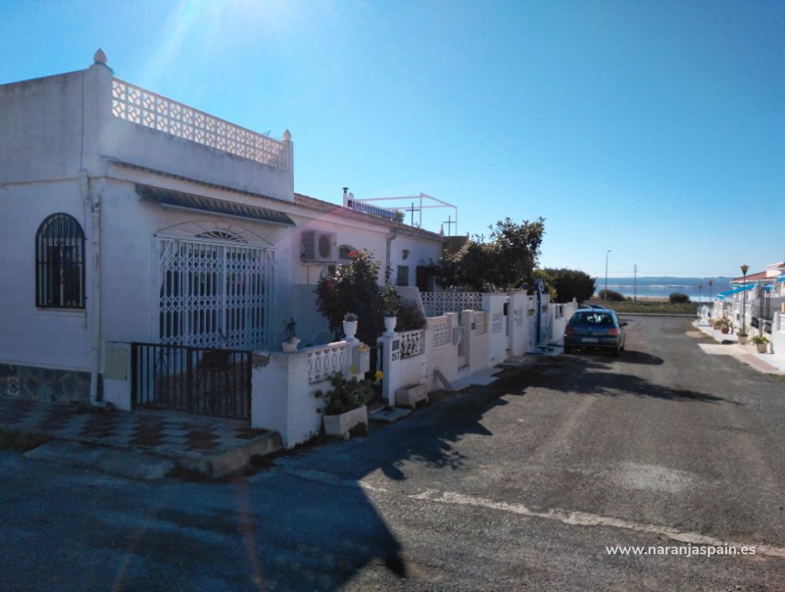 Sprzedaż - Bungalow - Torrevieja - El Chaparal