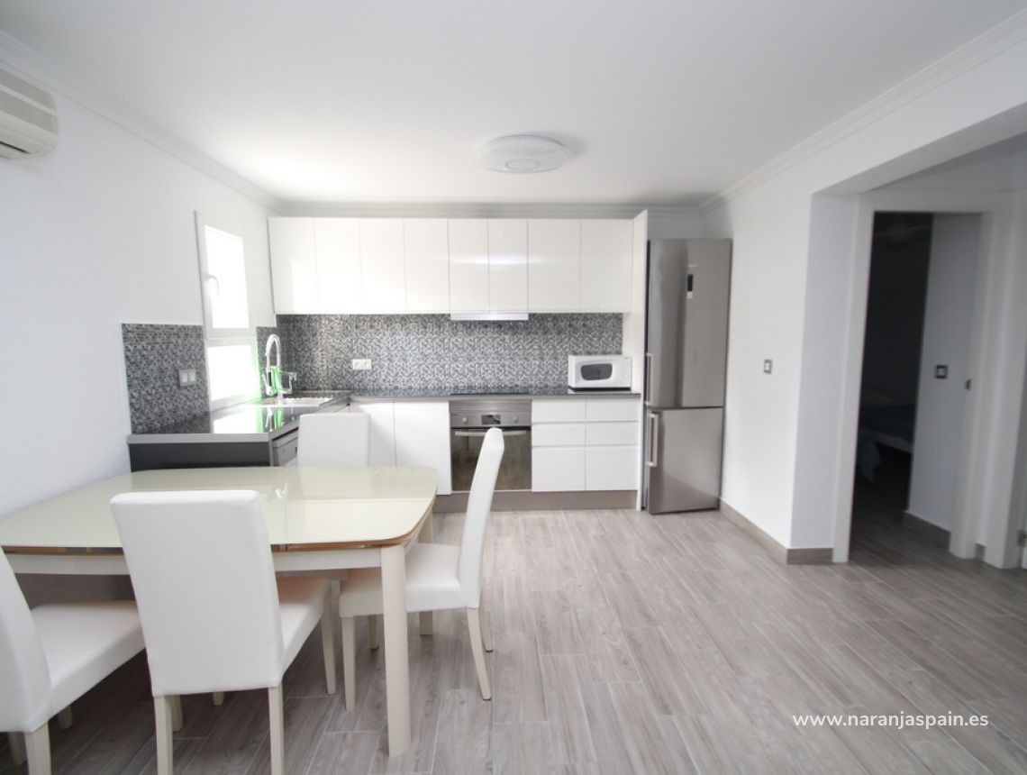 Sprzedaż - Bungalow - Torrevieja - Los Altos