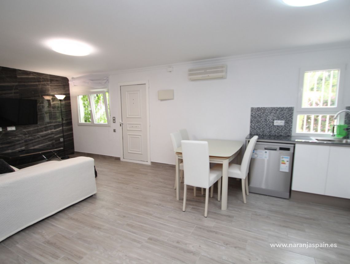 Sprzedaż - Bungalow - Torrevieja - Los Altos