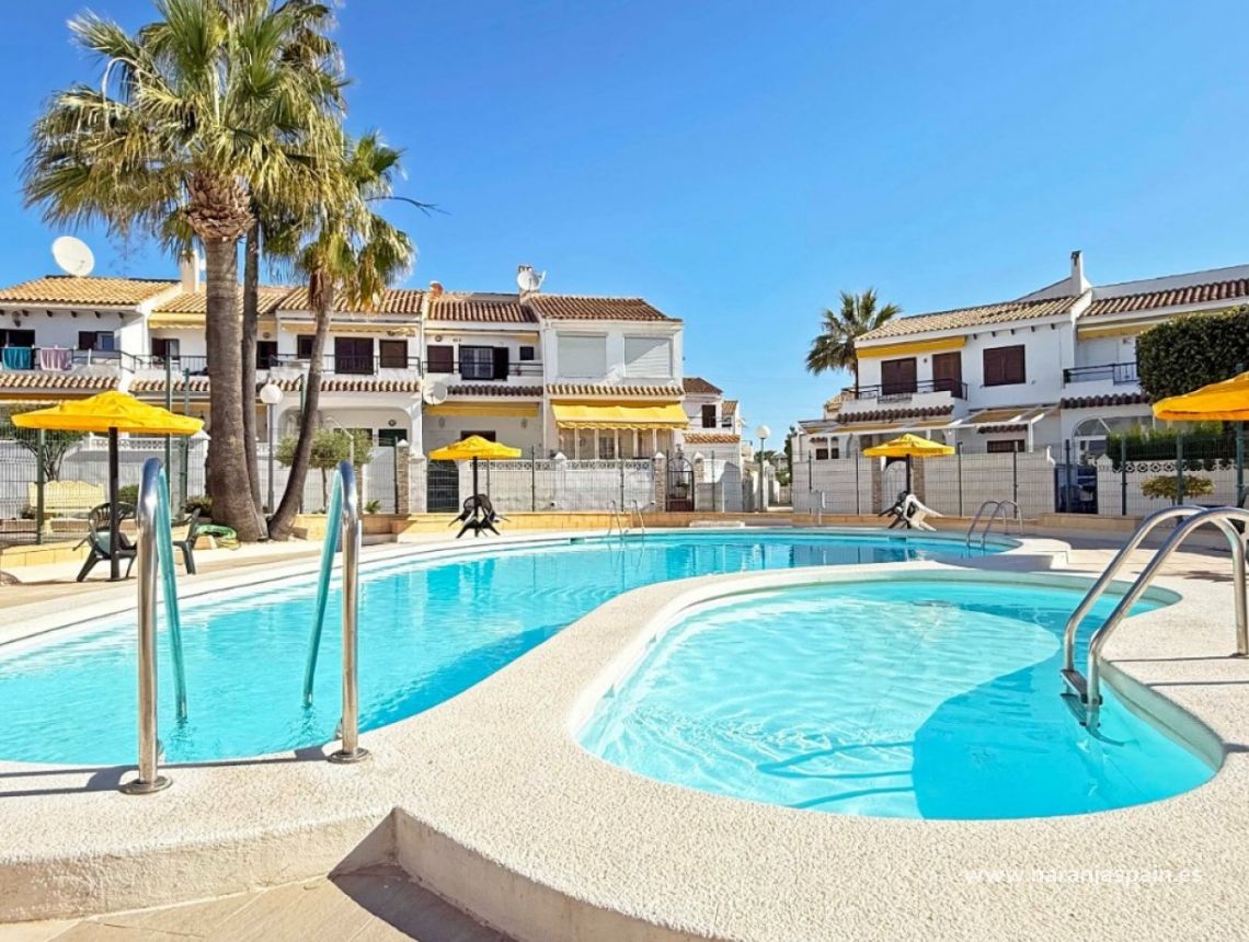 Sprzedaż - Bungalow - Torrevieja - Torrelamata - La Mata