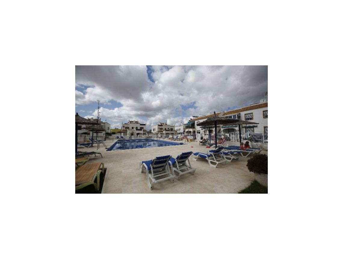 Sprzedaż - Bungalow - Torrevieja - Torrevieja town