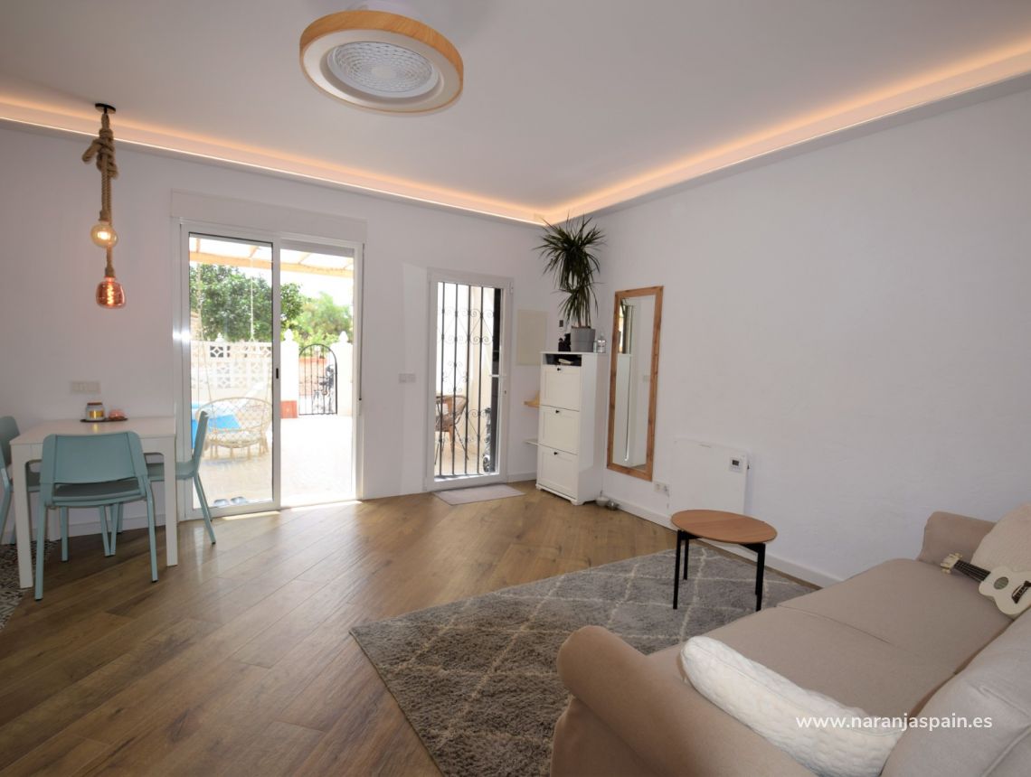 Sprzedaż - Bungalow - Torrevieja - Torrevieja town