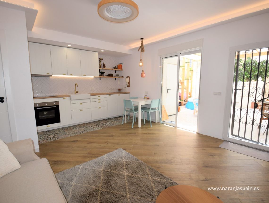 Sprzedaż - Bungalow - Torrevieja - Torrevieja town