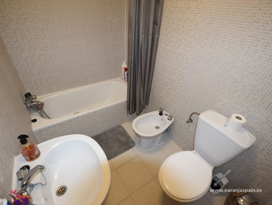 Sprzedaż - Dom bliźniak - Guardamar del Segura - Urb. Buenavista