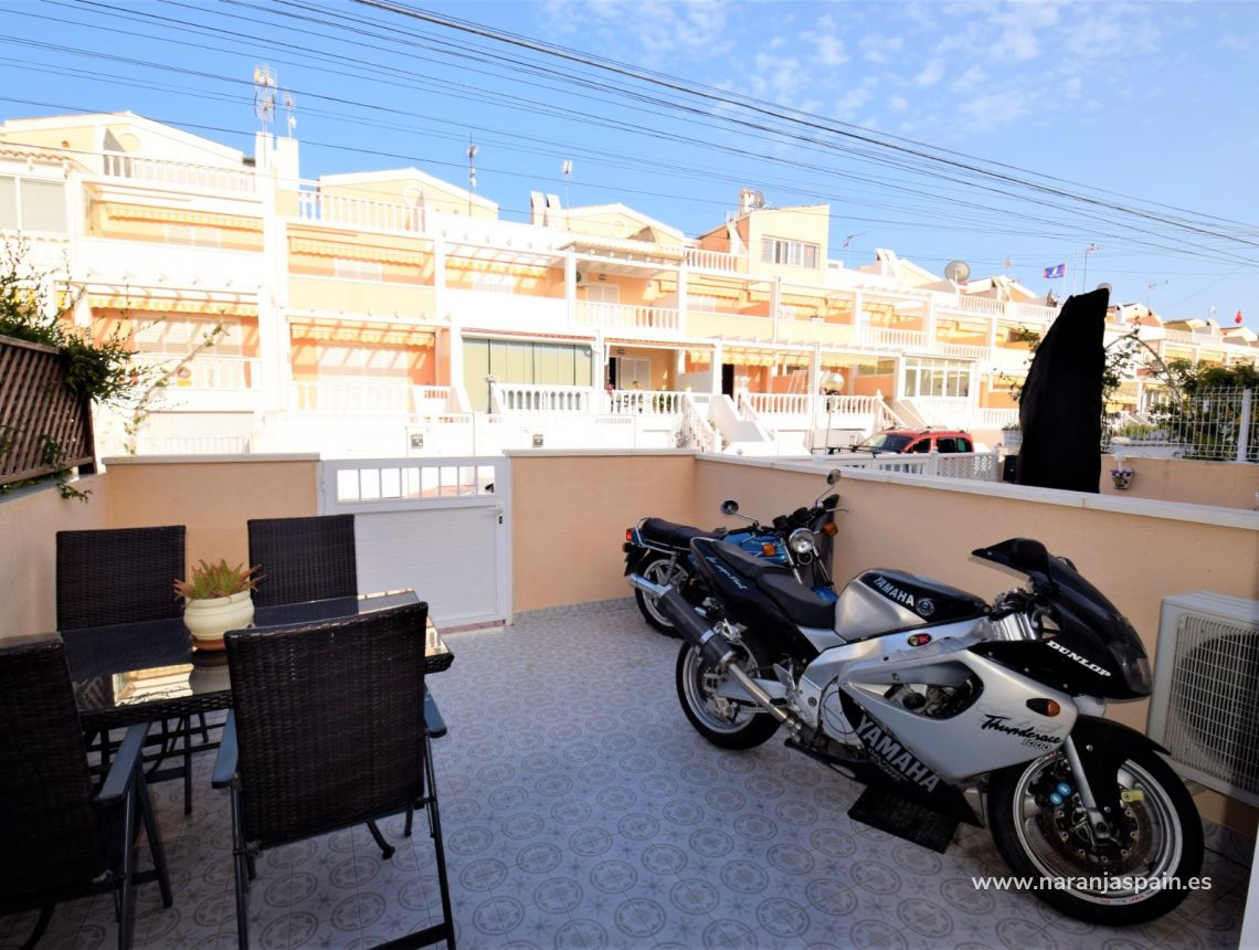 Sprzedaż - Dom bliźniak - Guardamar del Segura - Urb. El Moncayo 