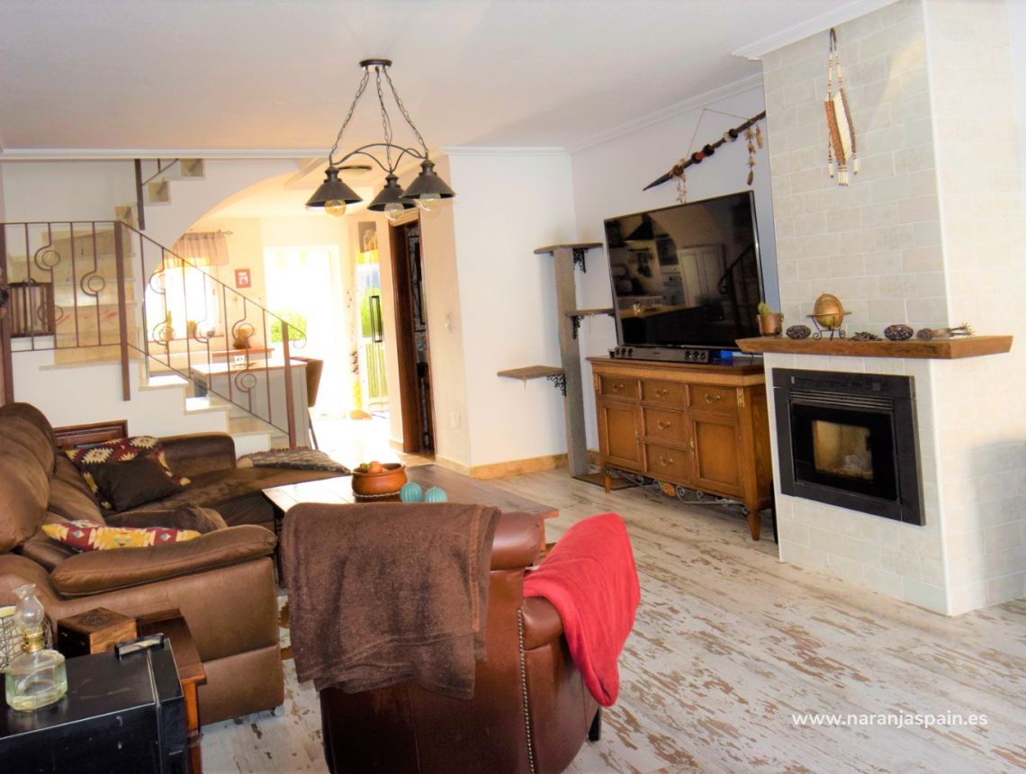 Sprzedaż - Dom bliźniak - Guardamar del Segura - Urb. El Moncayo 