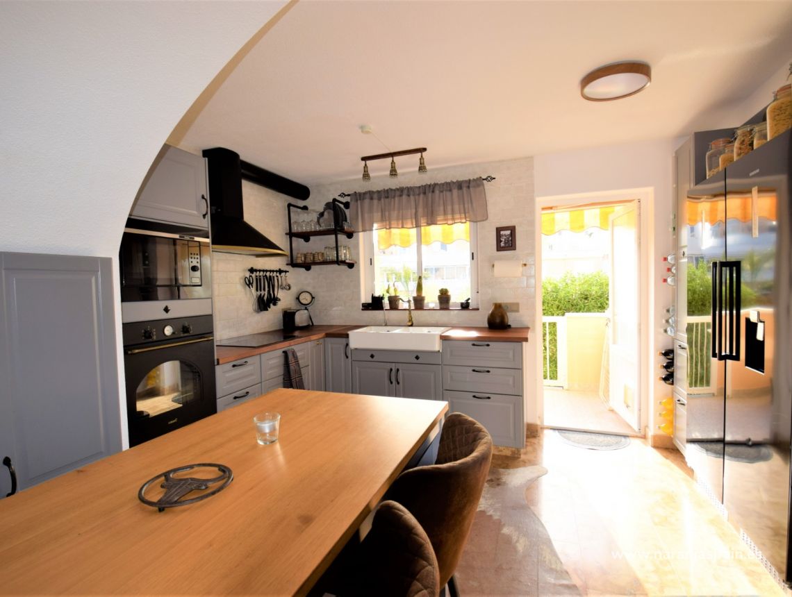 Sprzedaż - Dom bliźniak - Guardamar del Segura - Urb. El Moncayo 