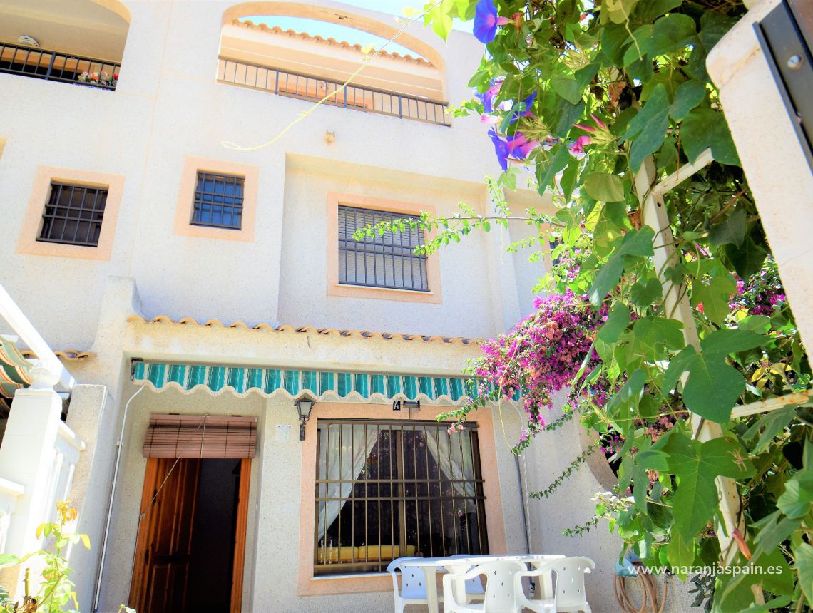 Sprzedaż - Dom bliźniak - Guardamar del Segura - Urb. Las Viñas