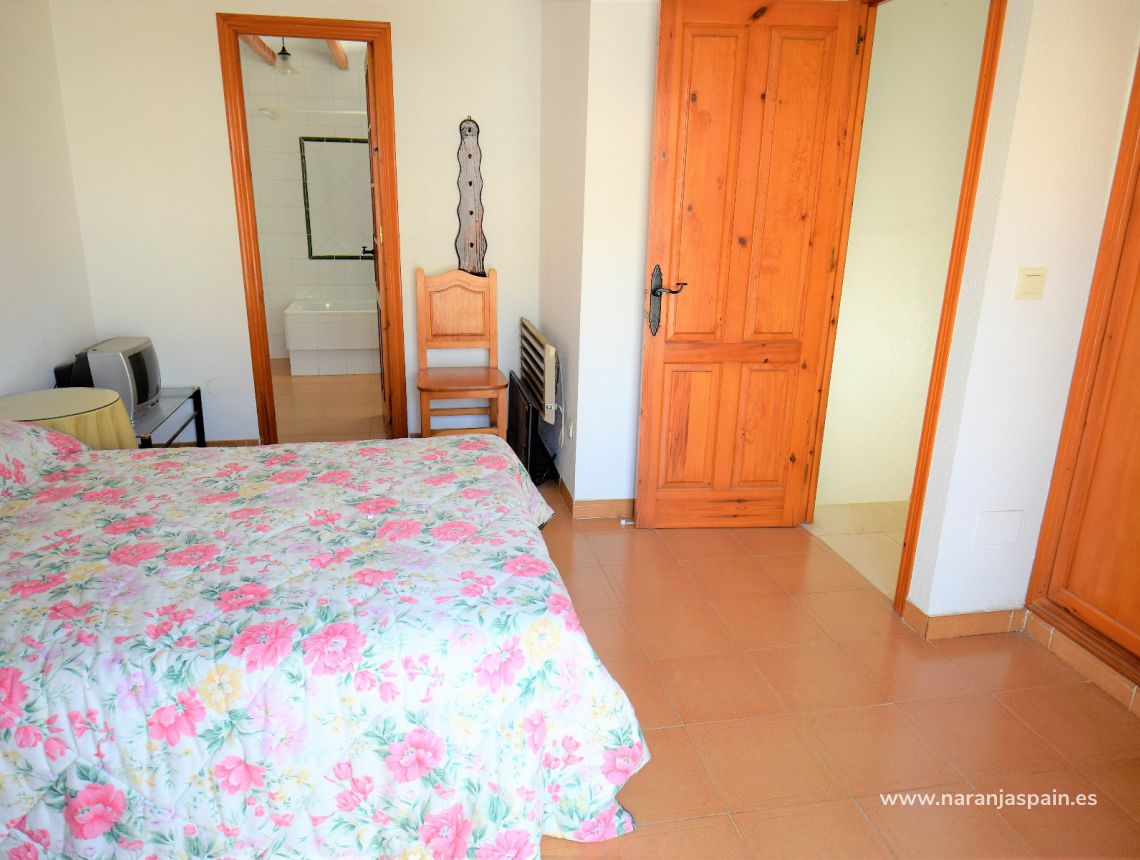 Sprzedaż - Dom bliźniak - Guardamar del Segura - Urb. Las Viñas