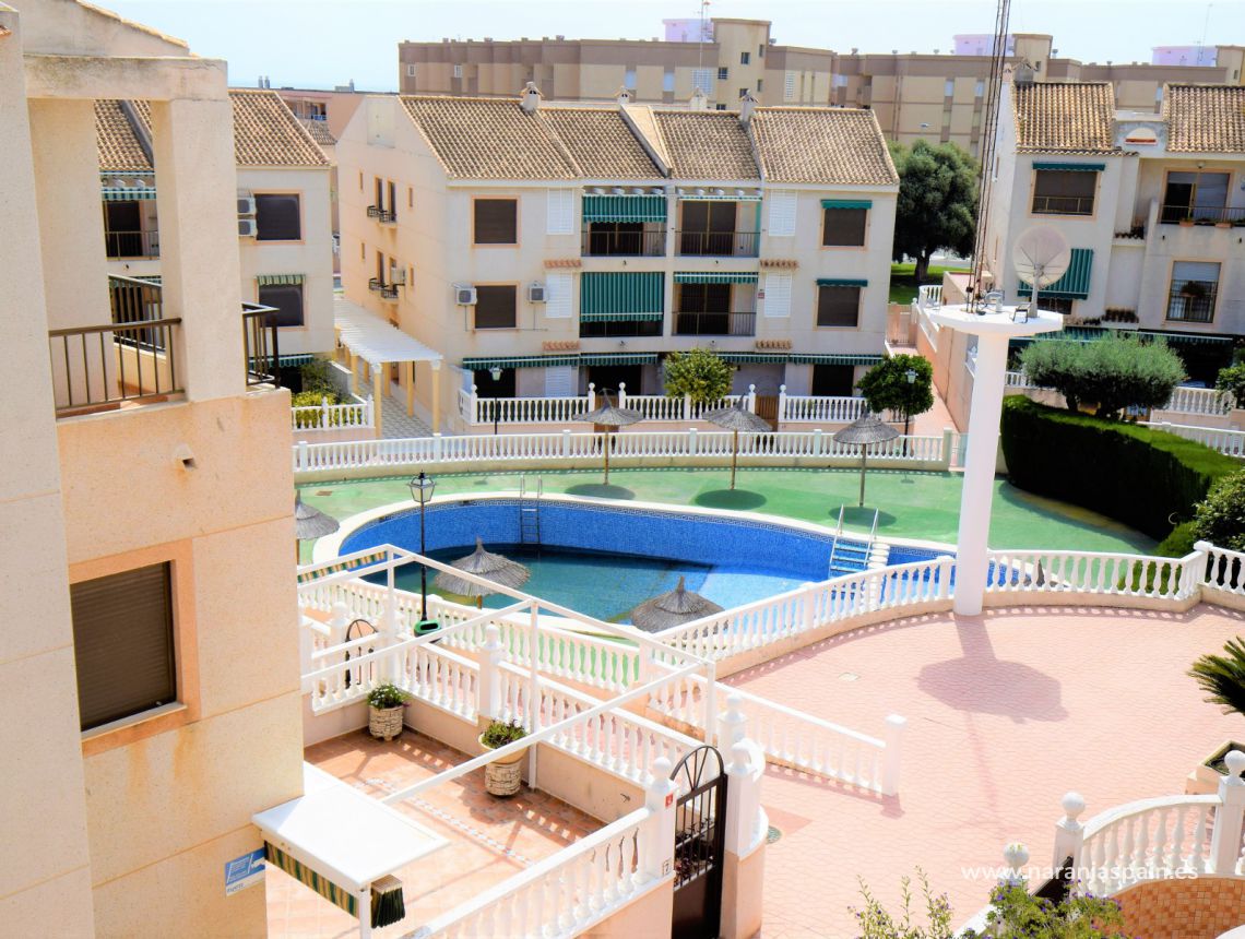 Sprzedaż - Dom bliźniak - Guardamar del Segura - Urb. Las Viñas