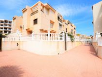 Sprzedaż - Dom bliźniak - Guardamar del Segura - Urb. Las Viñas