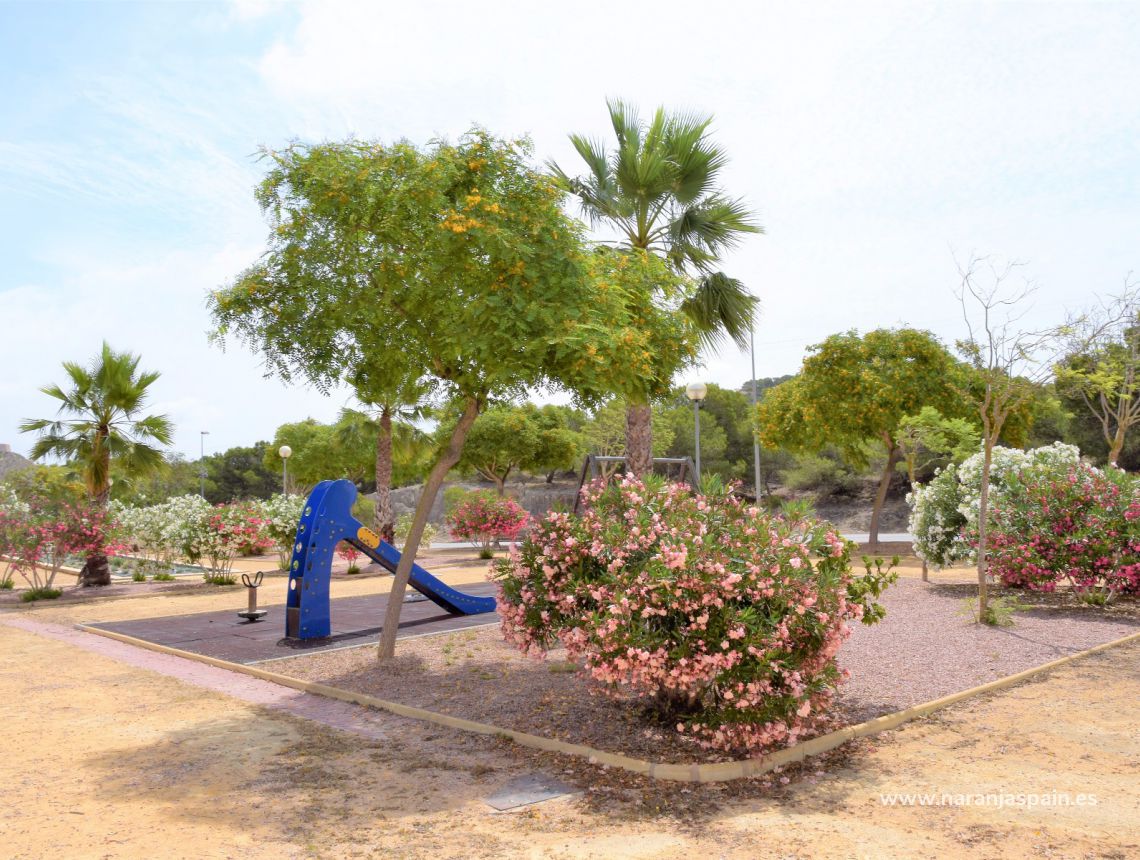 Sprzedaż - Dom bliźniak - Guardamar del Segura - Urb. Los Estaños