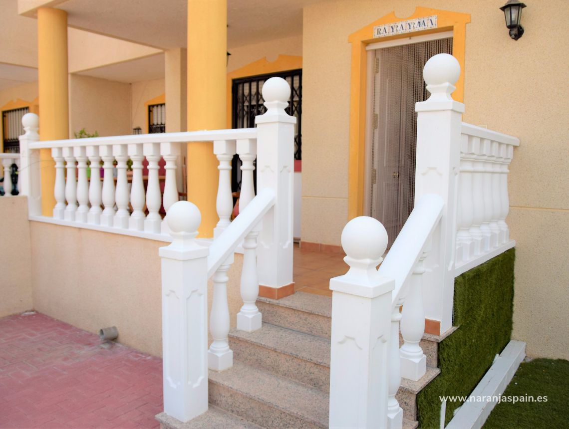 Sprzedaż - Dom bliźniak - Guardamar del Segura - Urb. Los Estaños