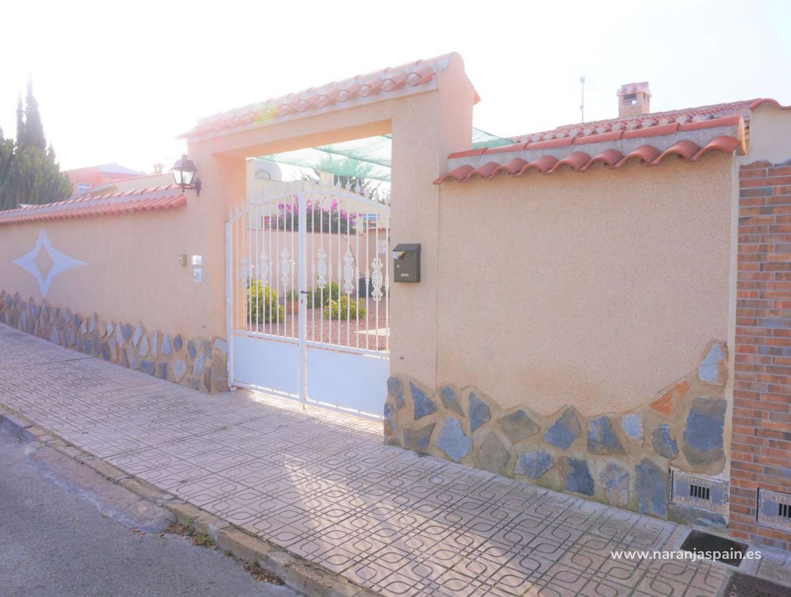 Sprzedaż - Dom bliźniak - Torrevieja - El Chaparal