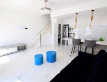 Sprzedaż - Dom bliźniak - Torrevieja - Torrevieja town