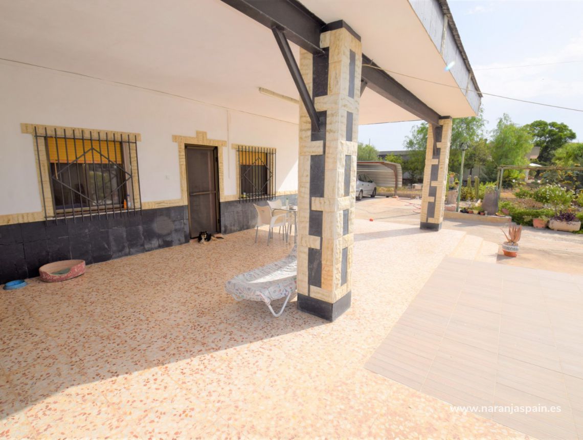 Sprzedaż - Dom - Crevillente - Alicante