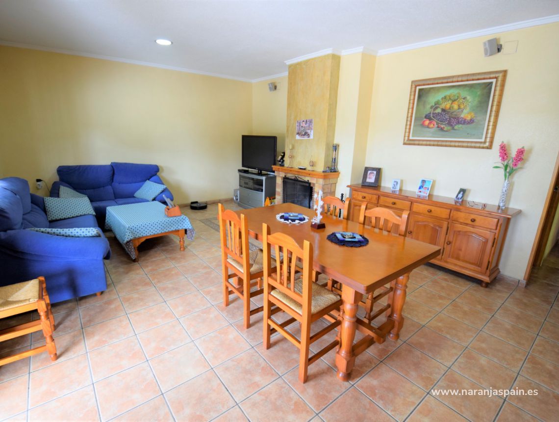 Sprzedaż - Dom - Crevillente - Alicante