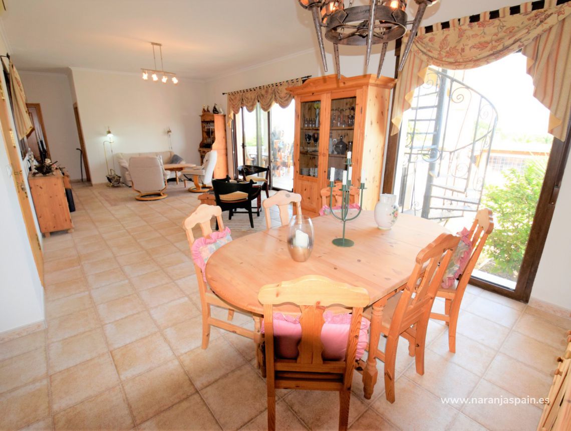 Sprzedaż - Dom - La Marina - La Marina Urb