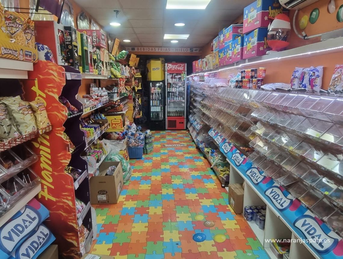 Sprzedaż - Nieruchomość komercyjna - Guardamar del Segura - Centrum Guardamar