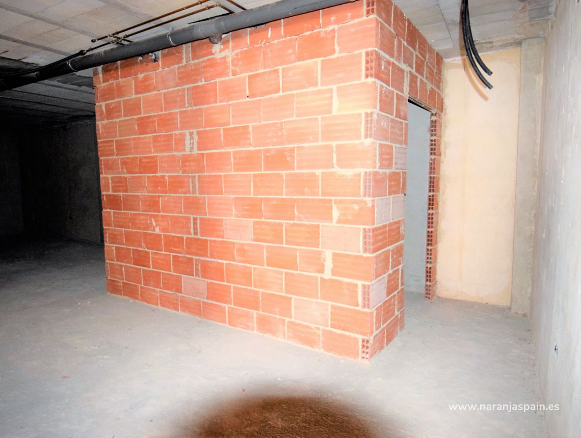 Sprzedaż - Nieruchomość komercyjna - Guardamar del Segura - Centrum Guardamar