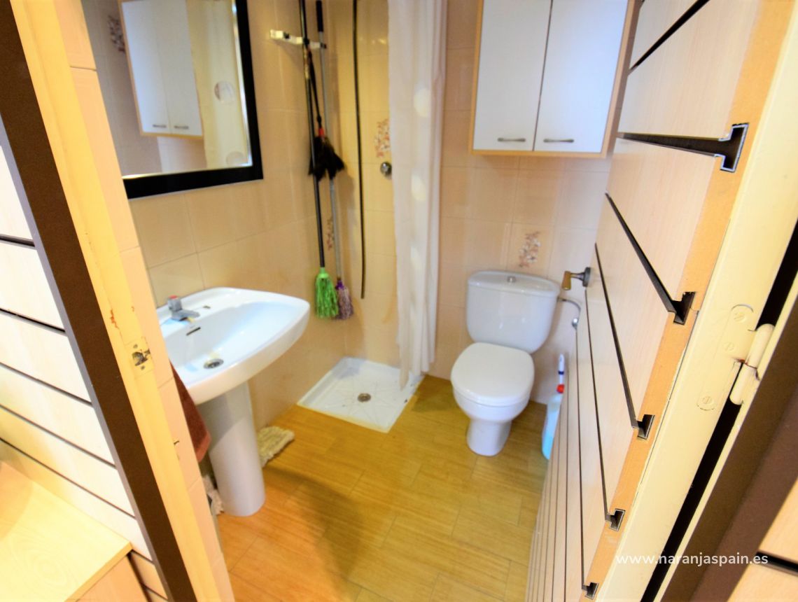 Sprzedaż - Nieruchomość komercyjna - Guardamar del Segura - Mercadona Guardamar