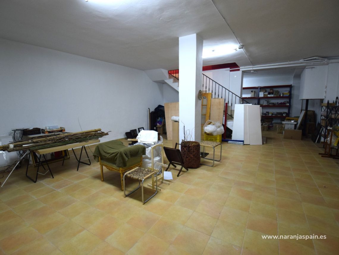 Sprzedaż - Nieruchomość komercyjna - Guardamar del Segura - Town Guardamar