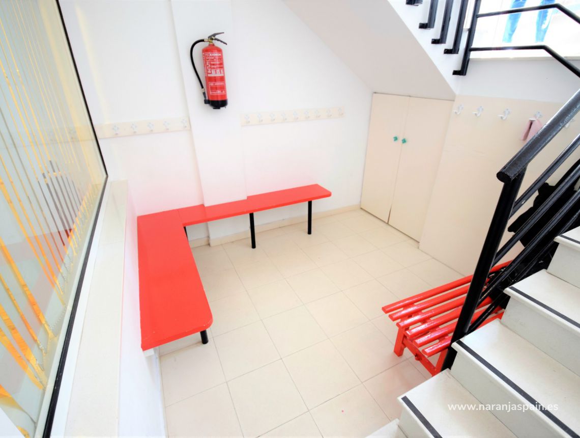 Sprzedaż - Nieruchomość komercyjna - Guardamar del Segura - Town Guardamar