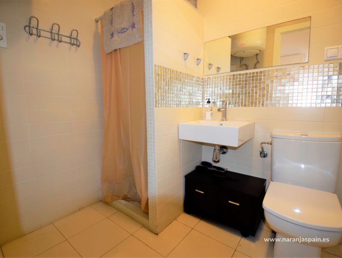 Sprzedaż - Nieruchomość komercyjna - Guardamar del Segura - Town Guardamar