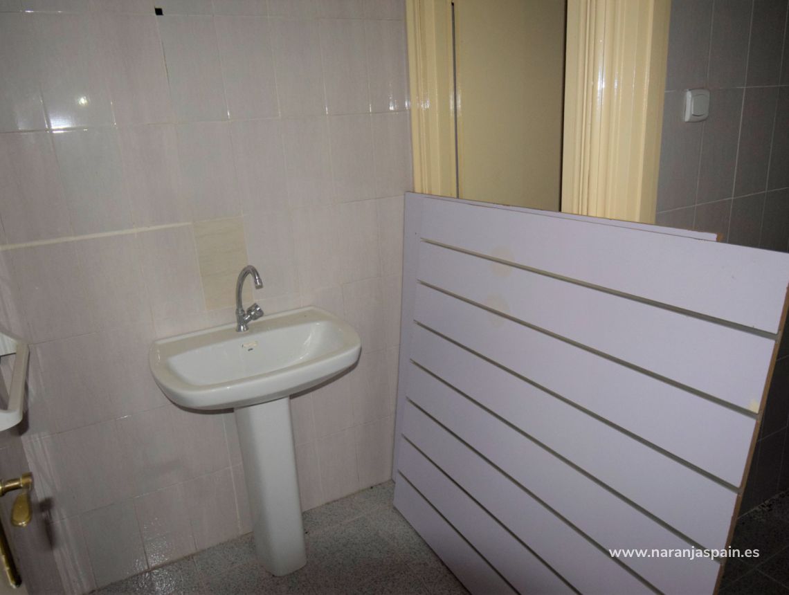 Sprzedaż - Nieruchomość komercyjna - Guardamar del Segura - Town Guardamar