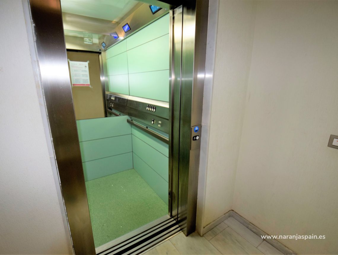 Sprzedaż - Penthouse - Guardamar del Segura - Pineforest