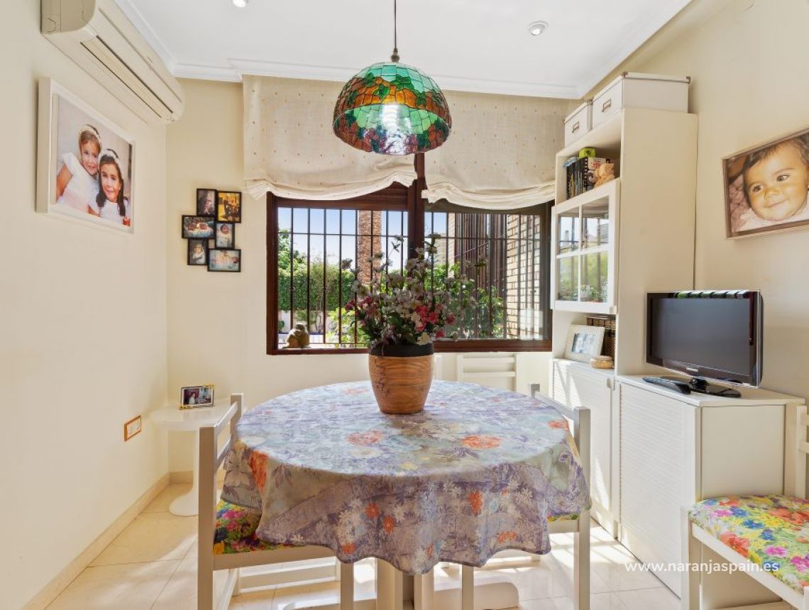 Sprzedaż - Willa - Alicante,  beach  - Alicante