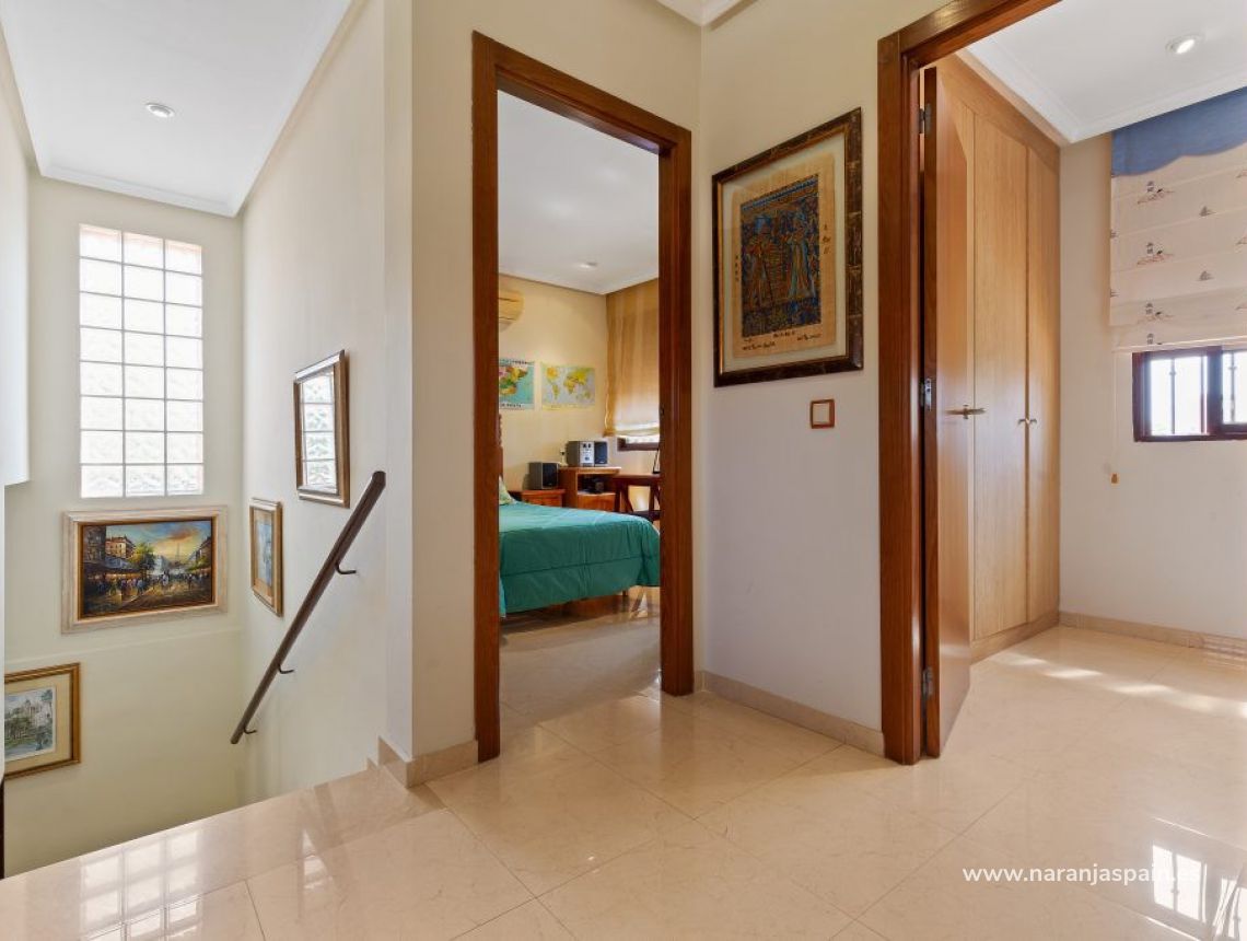 Sprzedaż - Willa - Alicante,  beach  - Alicante