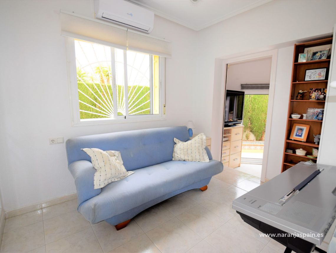 Sprzedaż - Willa - Benijofar