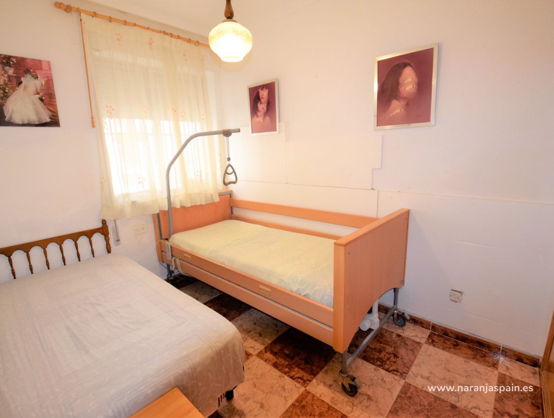 Sprzedaż - Willa - Guardamar del Segura - Centrum Guardamar